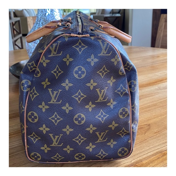 😬SOLD😬AUTHENTIC LOUIS VUITTON SPEEDY 40 - Picture 4 of 8